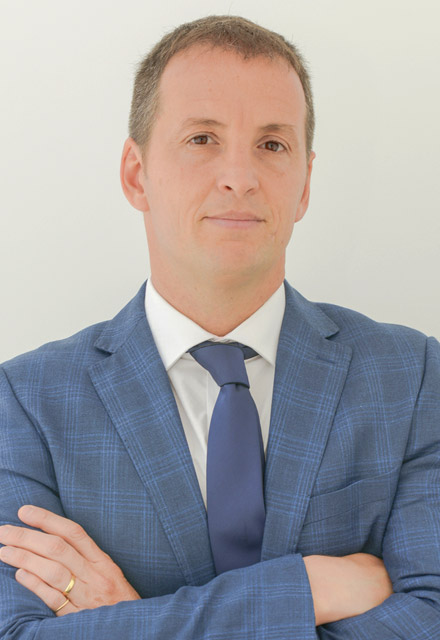 Dr. Andrés Olalla de Labra
